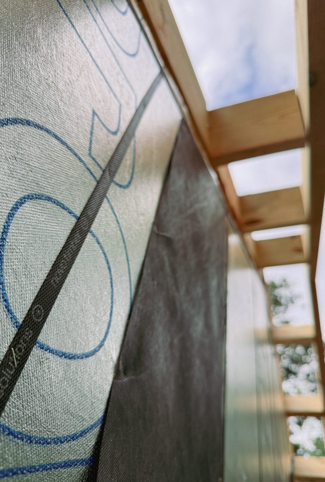 65E69C23-1A70-46CE-897F-D4D33F9B0C85